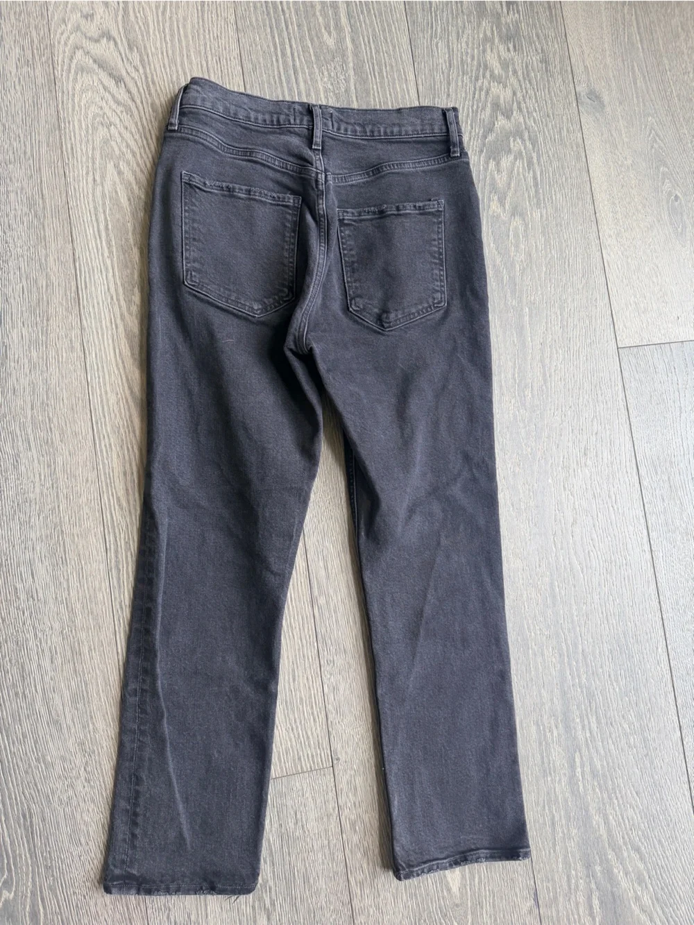 Agolde Riley High Rise Straight Crop Jeans in Washed Black Size 28